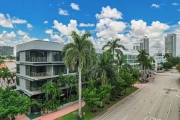 The March Hotel