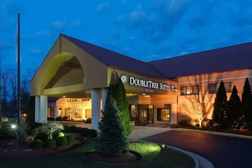 DoubleTree Suites by Hilton Hotel Cincinnati - Blue Ash
