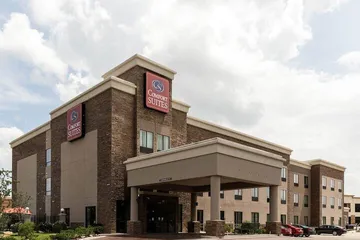 Comfort Suites near Westchase on Beltway 8