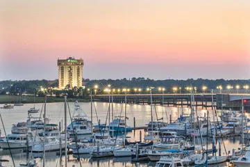 Holiday Inn Charleston Riverview by IHG