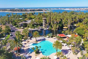 Paradise Point Resort & Spa