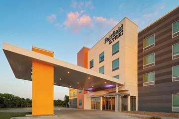 Fairfield Inn & Suites by Marriott Lincoln Crete