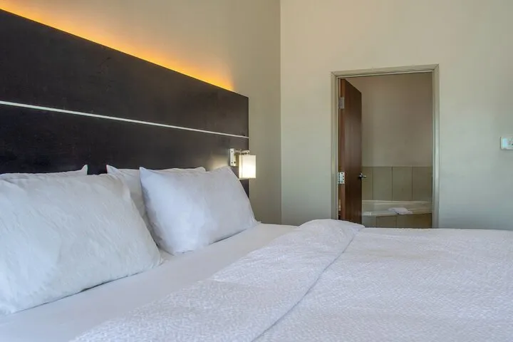 Room 5 of 29