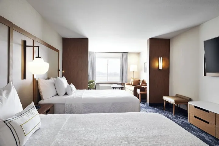 Room 5 of 24