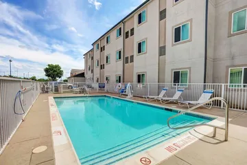 Motel 6 Weatherford TX