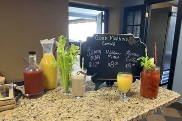 Historic Whispering Woods Hotel & Conference Center