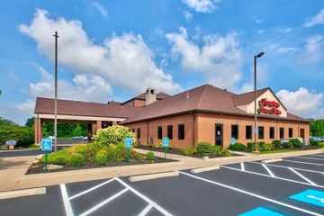 Hampton Inn & Suites Cleveland-Airport / Middleburg Heights