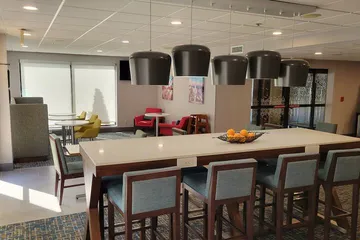 Hampton Inn Commerce