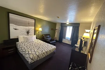 Simple Rewards Inn