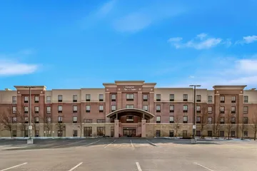 Hampton Inn & Suites Detroit-Canton