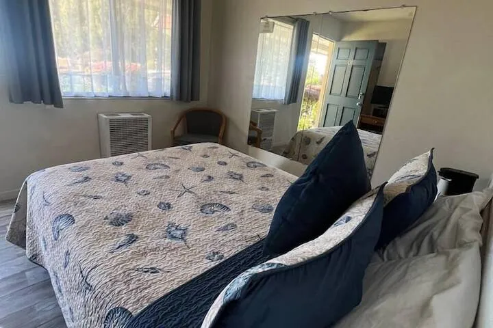 Room 3 of 31
