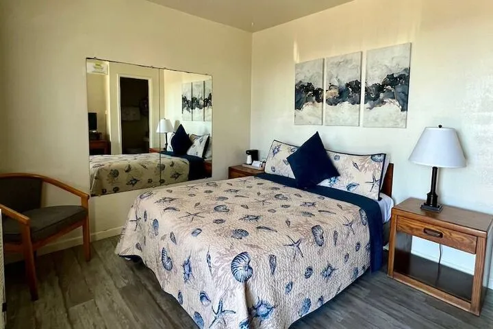 Room 2 of 31