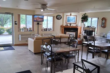 Super 8 by Wyndham West Middlesex / Sharon Area