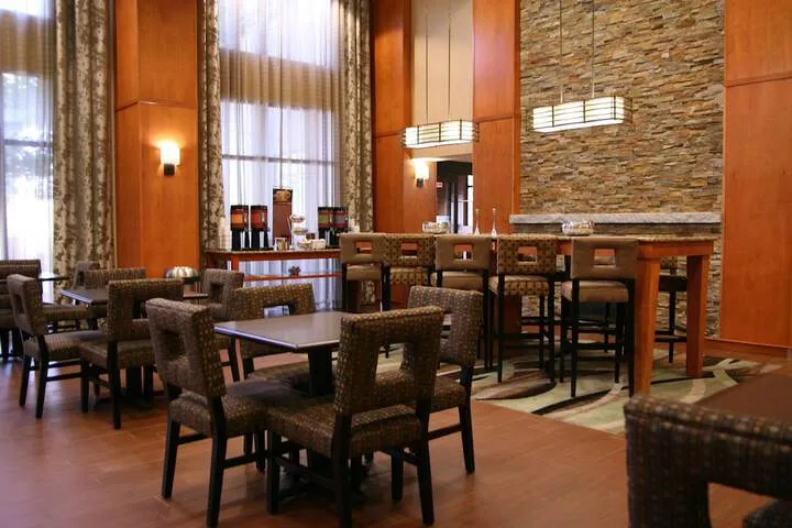 Hotel Interior 5 of 38
