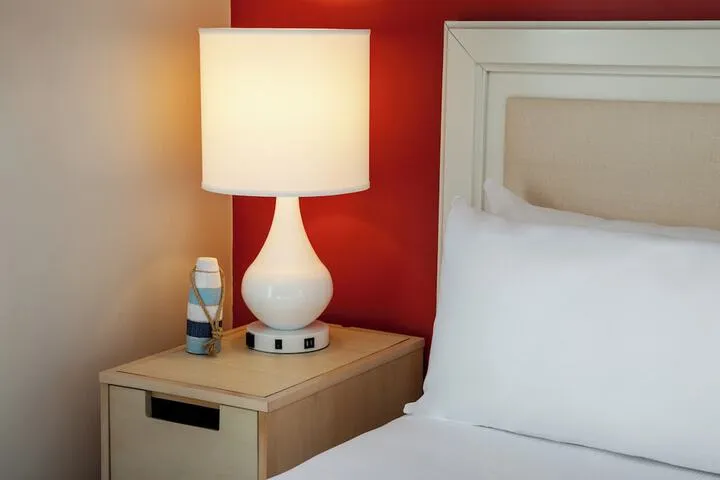 Room 2 of 31