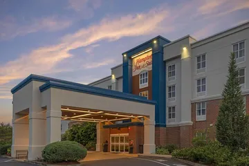 Hampton Inn & Suites Plymouth