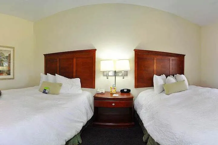 Room 4 of 29
