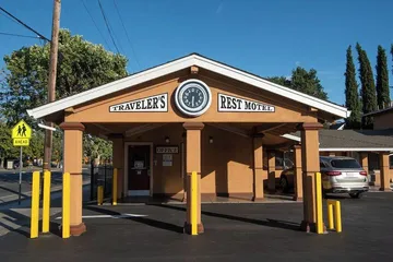 Travelers Rest Motel