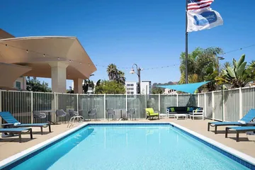 Hampton Inn San Diego Del Mar
