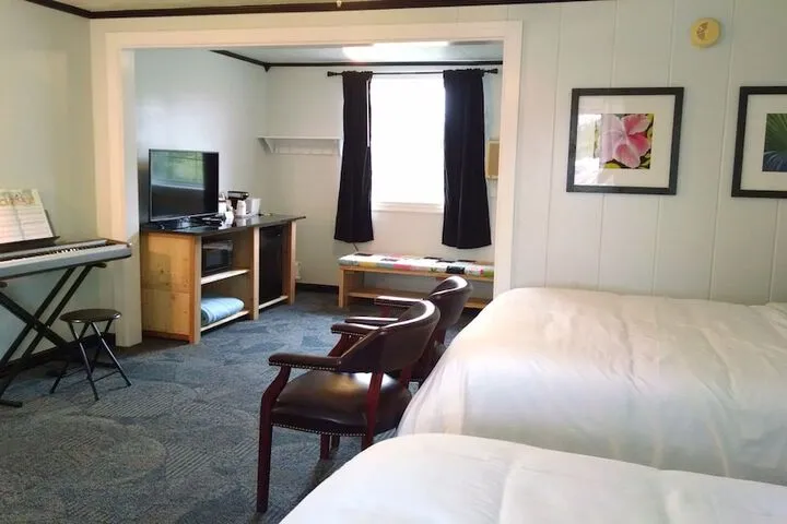 Room 5 of 24