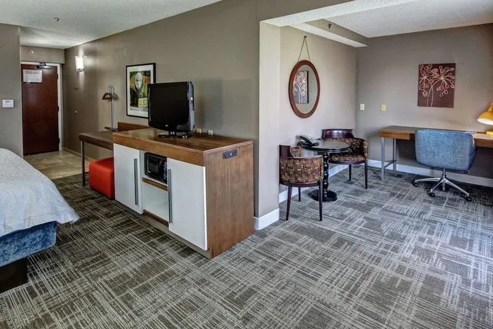 Room 5 of 29