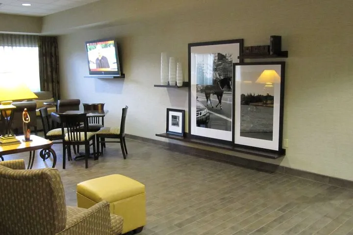 Hotel Interior 4 of 36