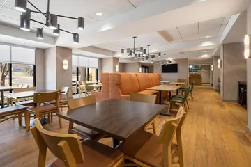 Hampton Inn Warrenton