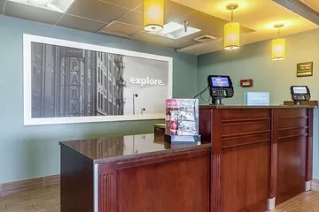 Hampton Inn Winchester-University / Mall Area