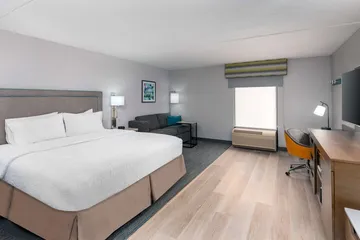 Hampton Inn Hartford / Airport