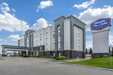 Hampton Inn & Suites by Hilton Edmonton / West