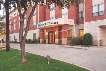 HYATT house Dallas / Uptown