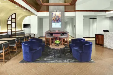 Hyatt Place Boise / Towne Square