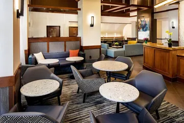 Hyatt Place Charlotte / Arrowood