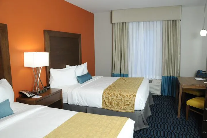 Room 3 of 15