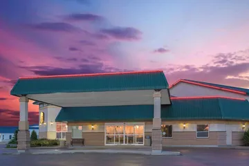 Super 8 by Wyndham Portage La Prairie MB