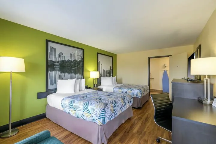 Room 5 of 45