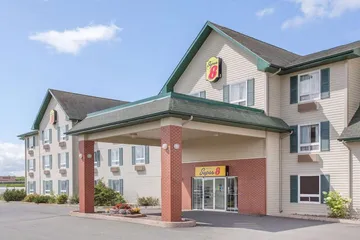 Super 8 by Wyndham Truro NS