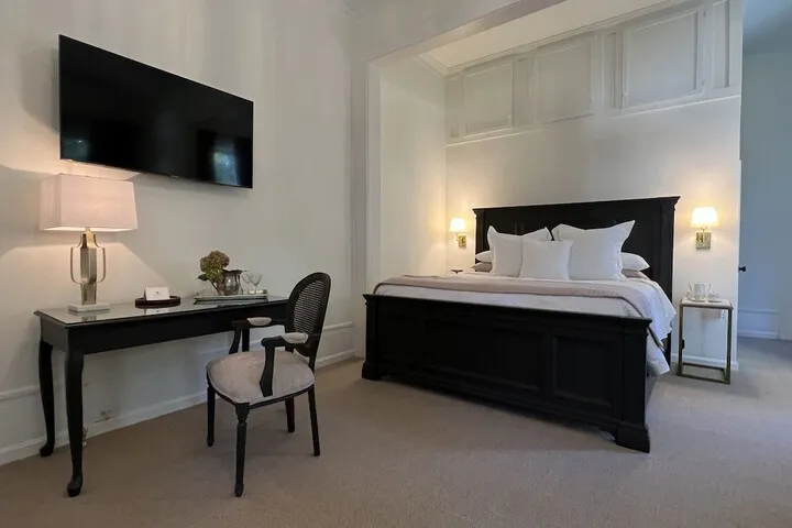 Room 2 of 45