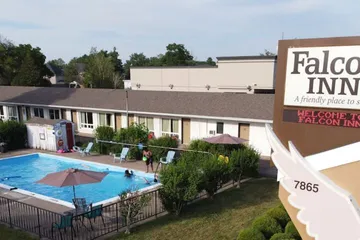 Falcon Inn
