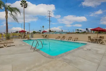 Motel 6 San Bernardino CA - South
