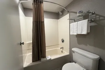 Motel 6 Tacoma WA - South