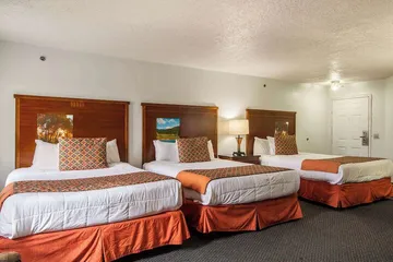 Sandia Peak Inn Old Town ABQ a Howard Johnson by Wyndham
