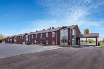 Super 8 by Wyndham Nixa / Springfield Area
