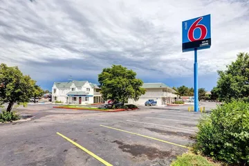 Motel 6 Wheat Ridge CO - West - Denver North