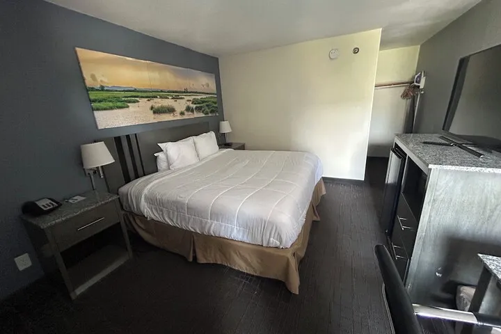 Room 4 of 21