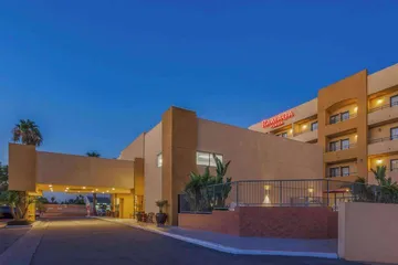 Ramada Plaza by Wyndham Garden Grove / Anaheim South