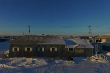 Iceberg Inn