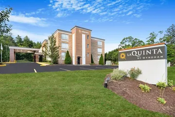 La Quinta Inn & Suites by Wyndham Sturbridge