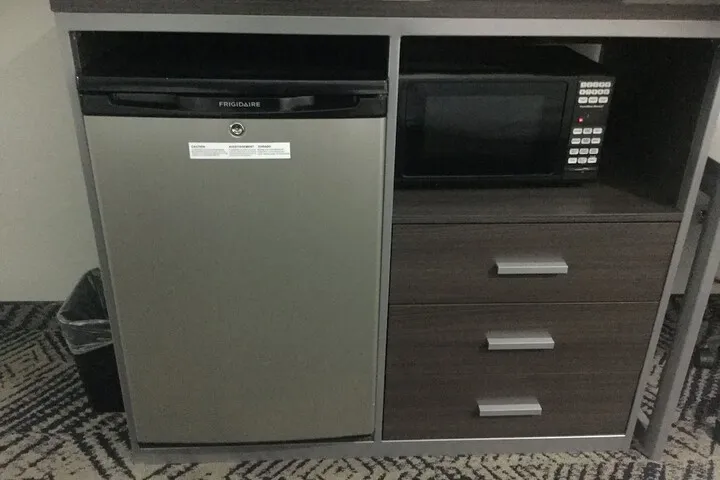 Room 3 of 9
