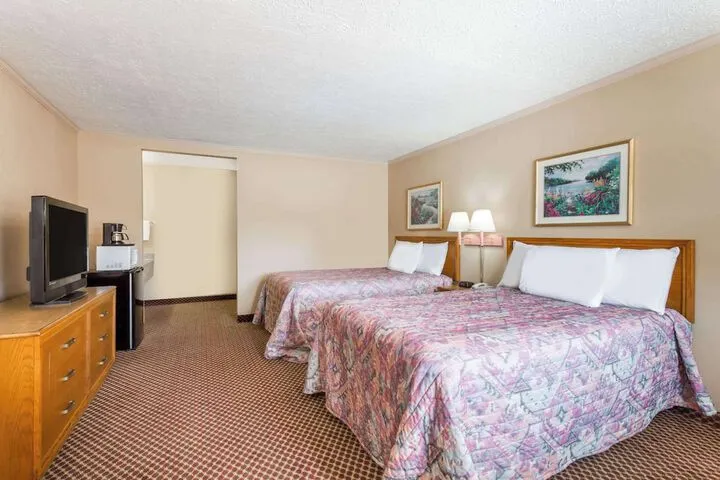 Room 3 of 13